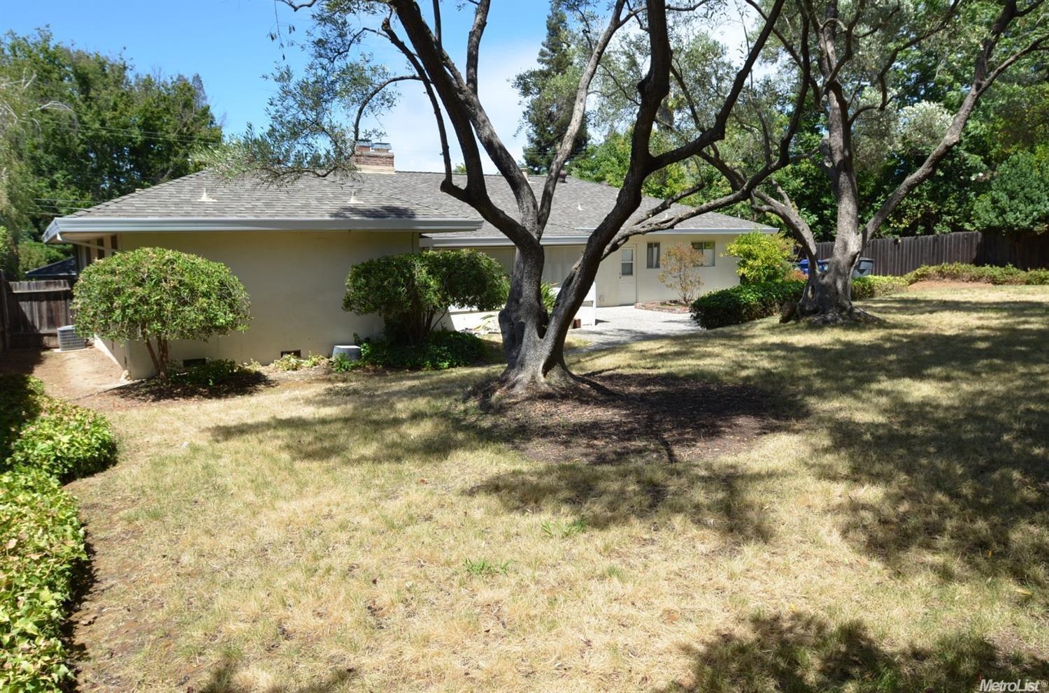 4368 Virgusell Cir, Carmichael, CA 95608 photo 24