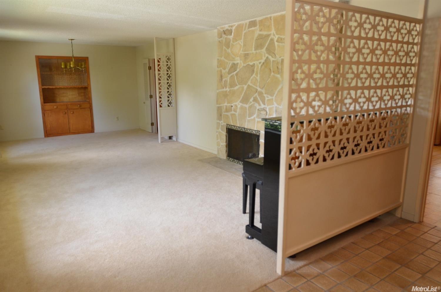 4368 Virgusell Cir, Carmichael, CA 95608 photo 2