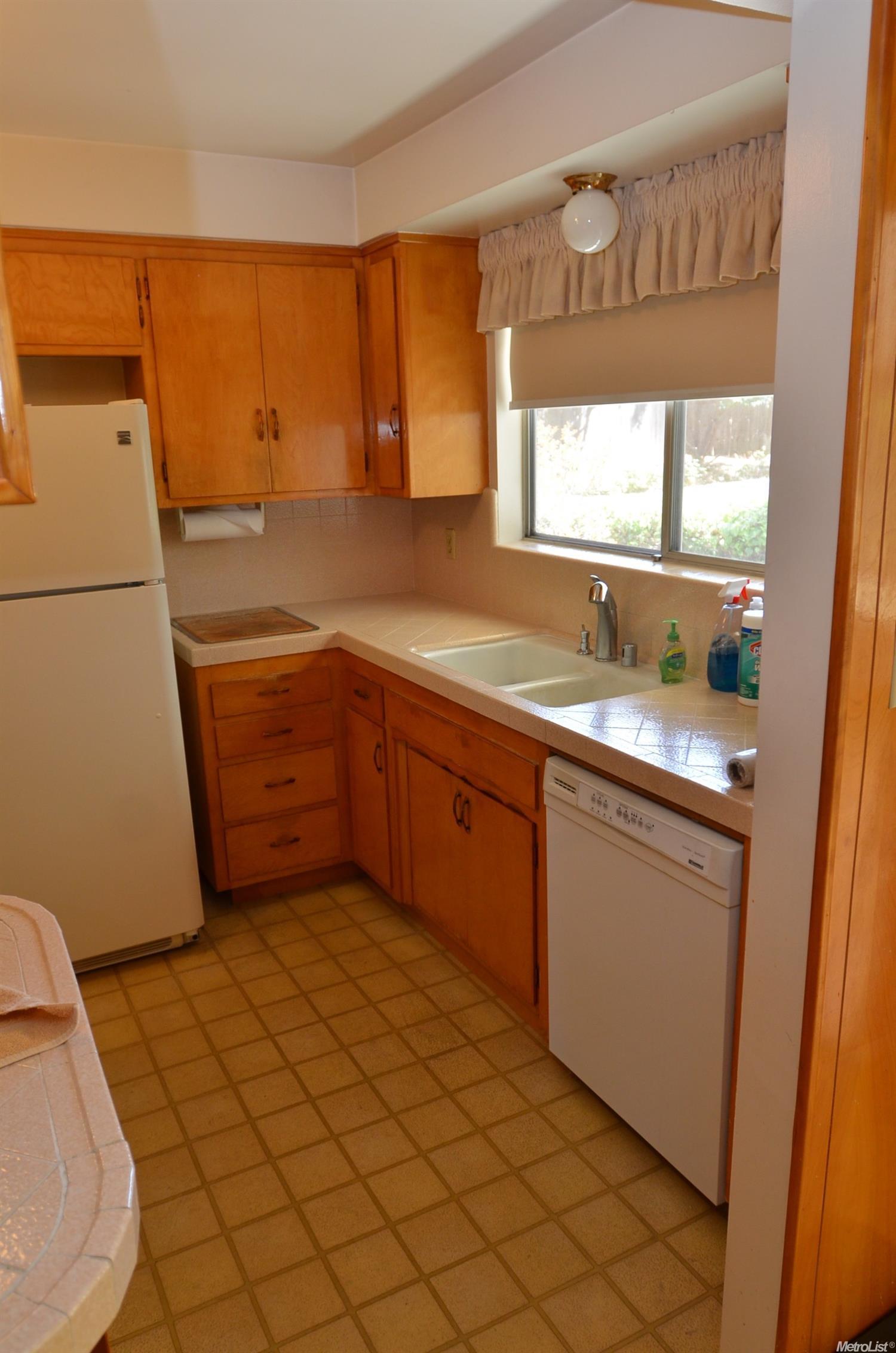 4368 Virgusell Cir, Carmichael, CA 95608 photo 5