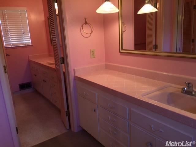 4368 Virgusell Cir, Carmichael, CA 95608 photo 16