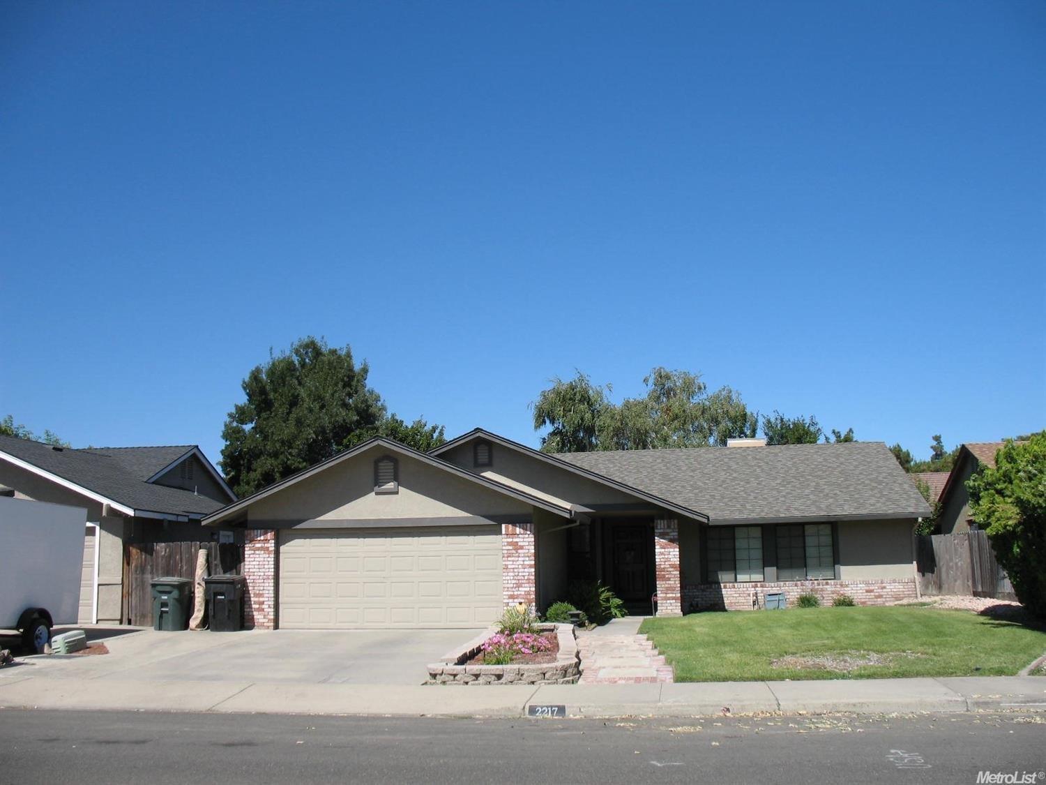 2217 Temescal Dr, Modesto, CA 95355 photo 1