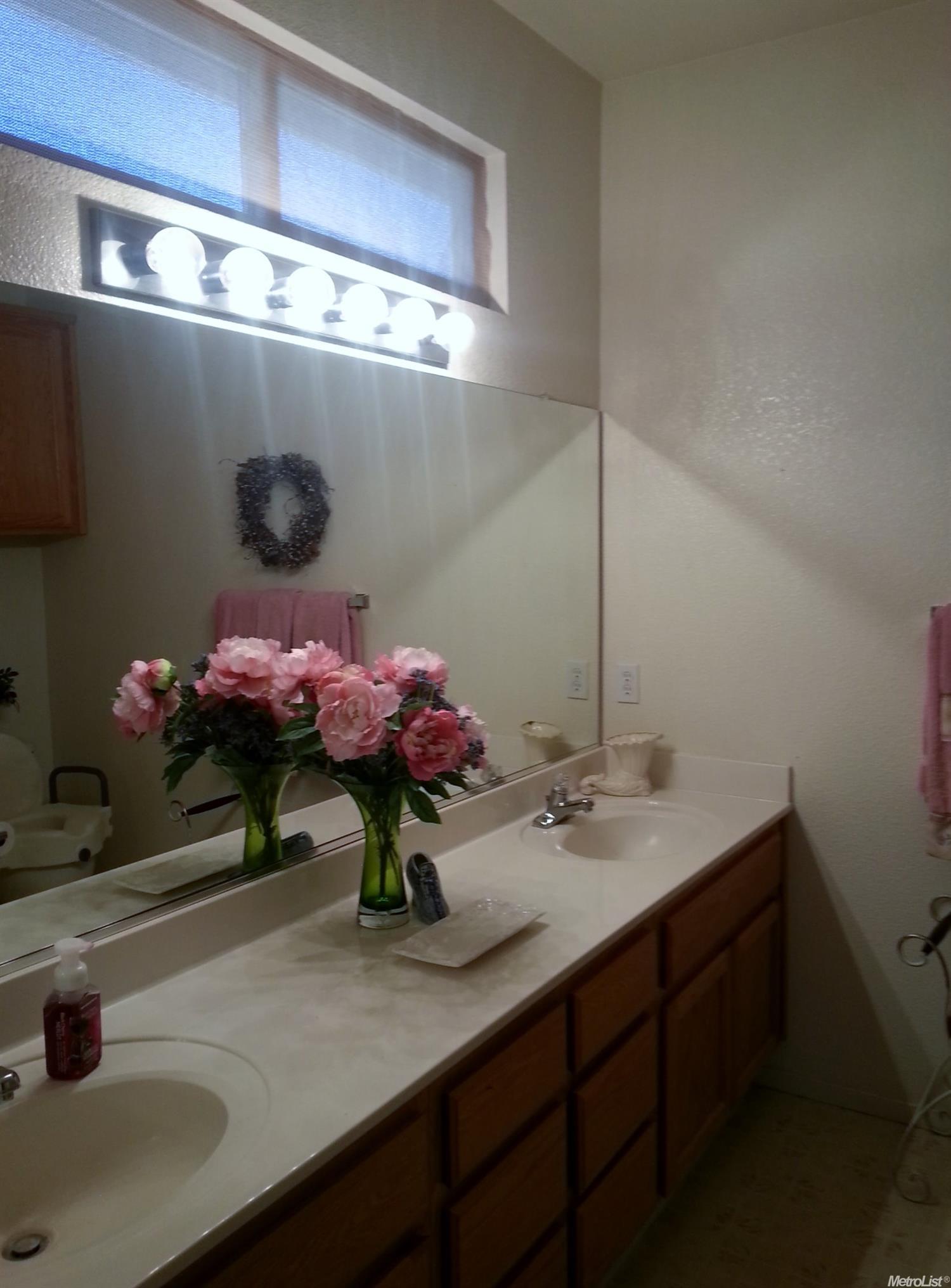 2180 Spring Valley Dr, Turlock, CA 95382 photo 8