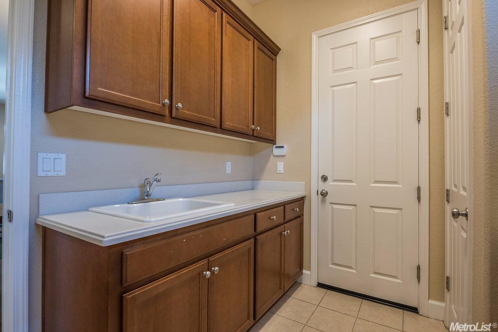 265 Travertine Dr, Ripon, CA 95366 photo 13