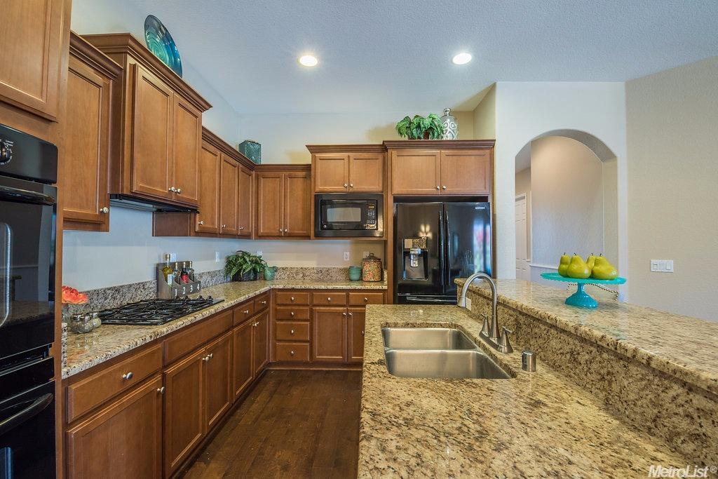 265 Travertine Dr, Ripon, CA 95366 photo 7