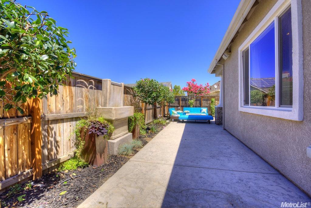 265 Travertine Dr, Ripon, CA 95366 photo 24