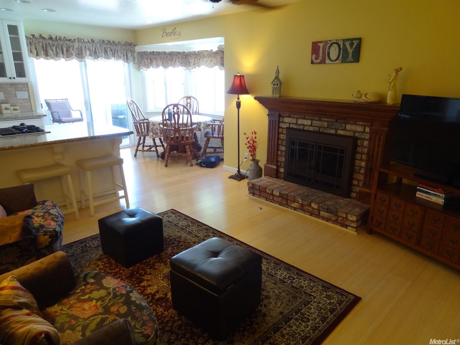 425 Georgetown Ave, Turlock, CA 95382 photo 5
