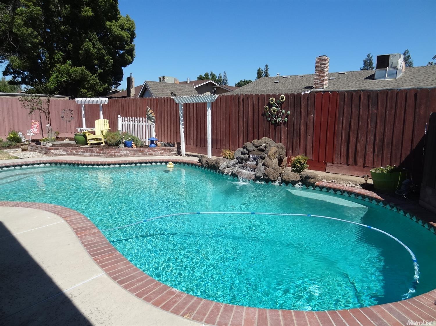 425 Georgetown Ave, Turlock, CA 95382 photo 21