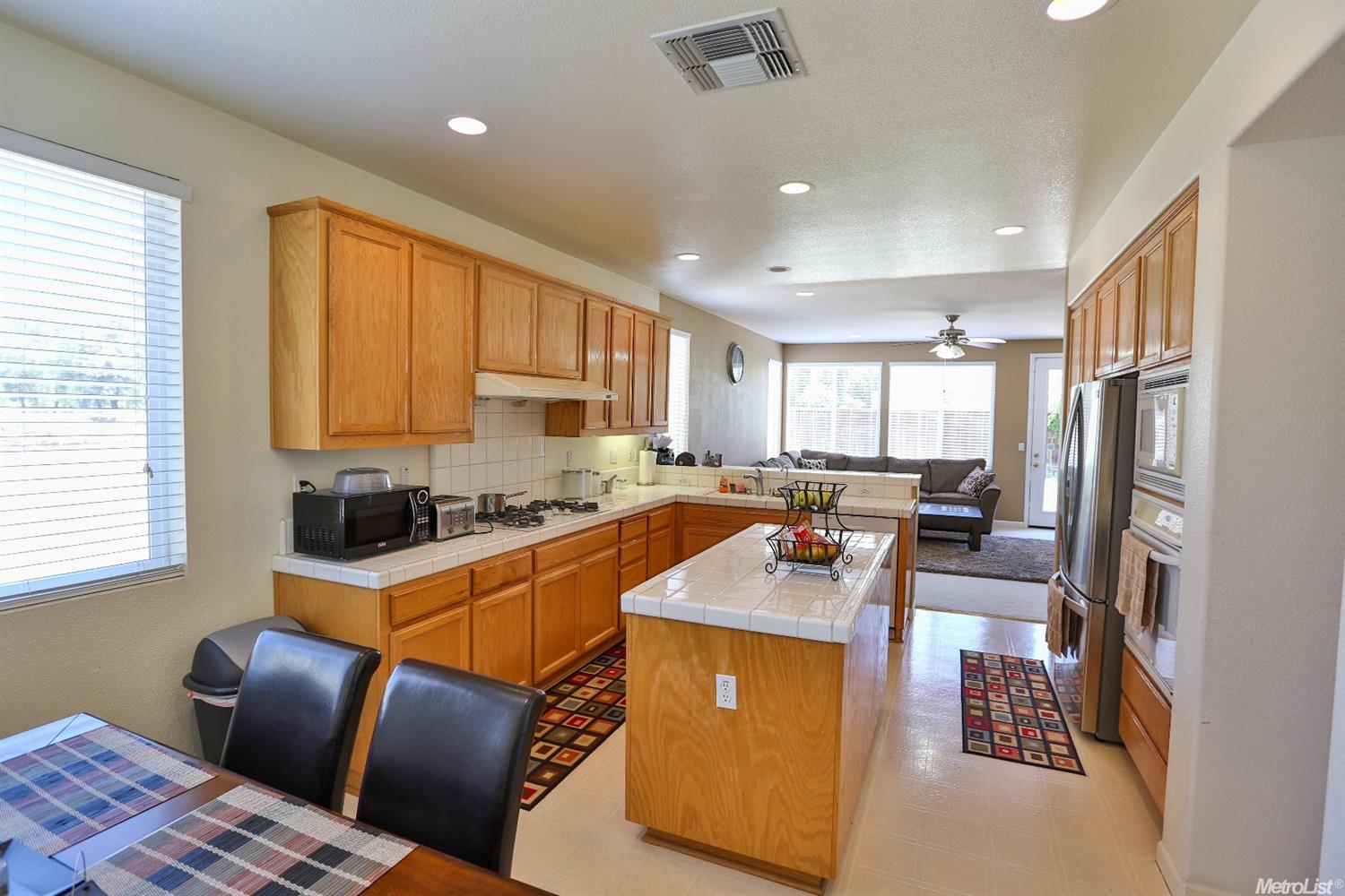 1820 Geranium Way, Tracy, CA 95376 photo 24