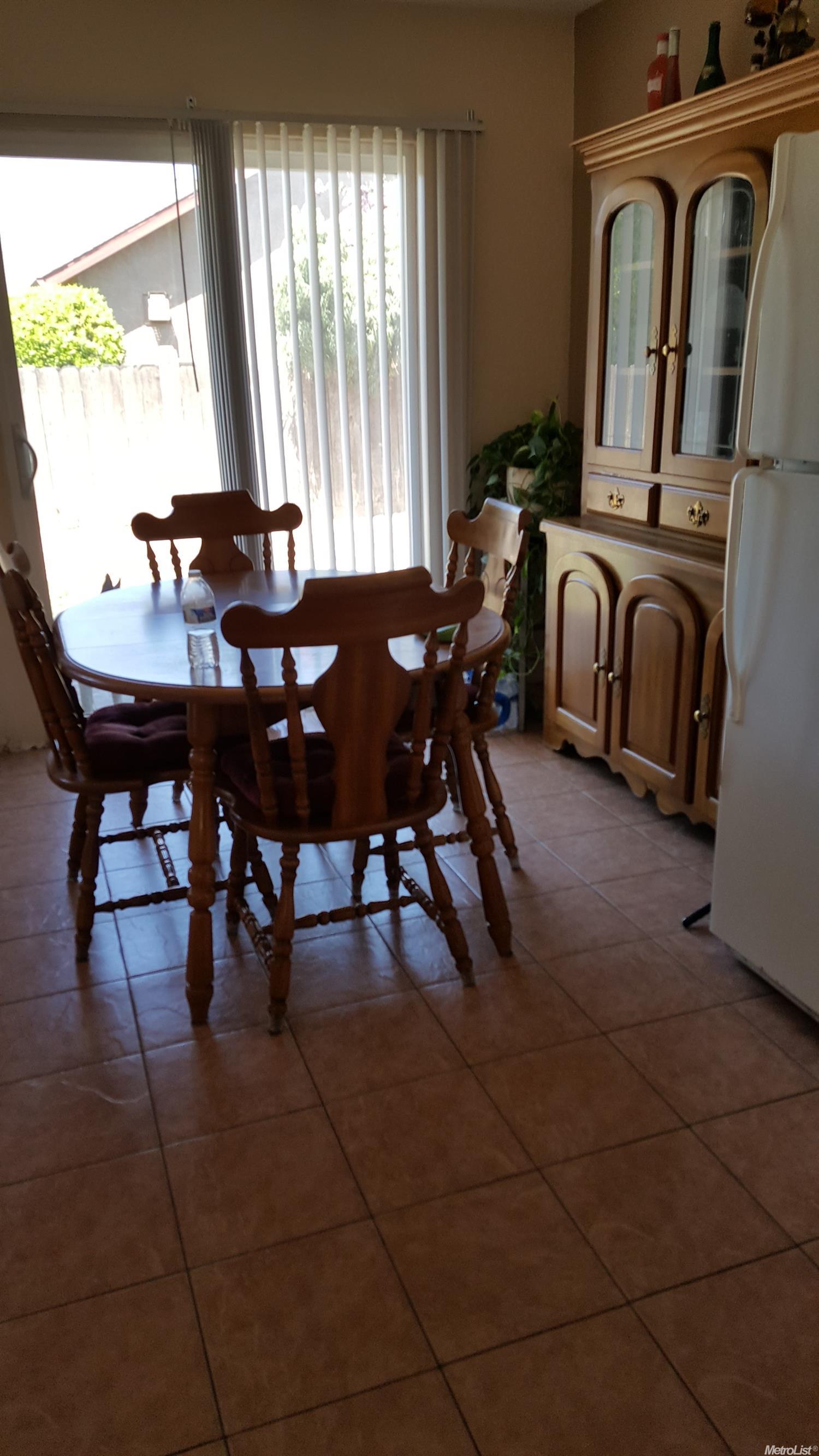 905 Hammond St, Modesto, CA 95351 photo 3