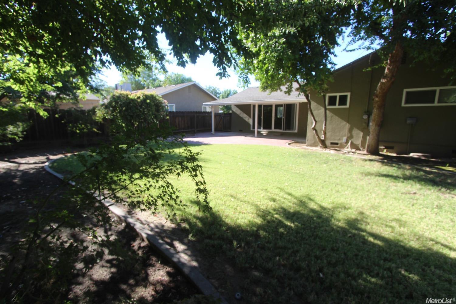 1217 Multnomah Dr, Modesto, CA 95350 photo 19