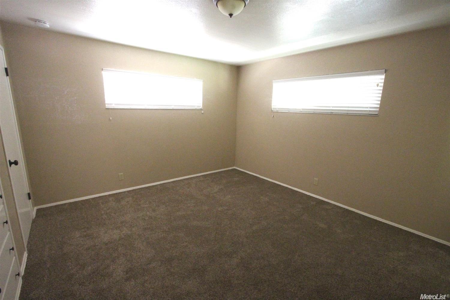 1217 Multnomah Dr, Modesto, CA 95350 photo 11