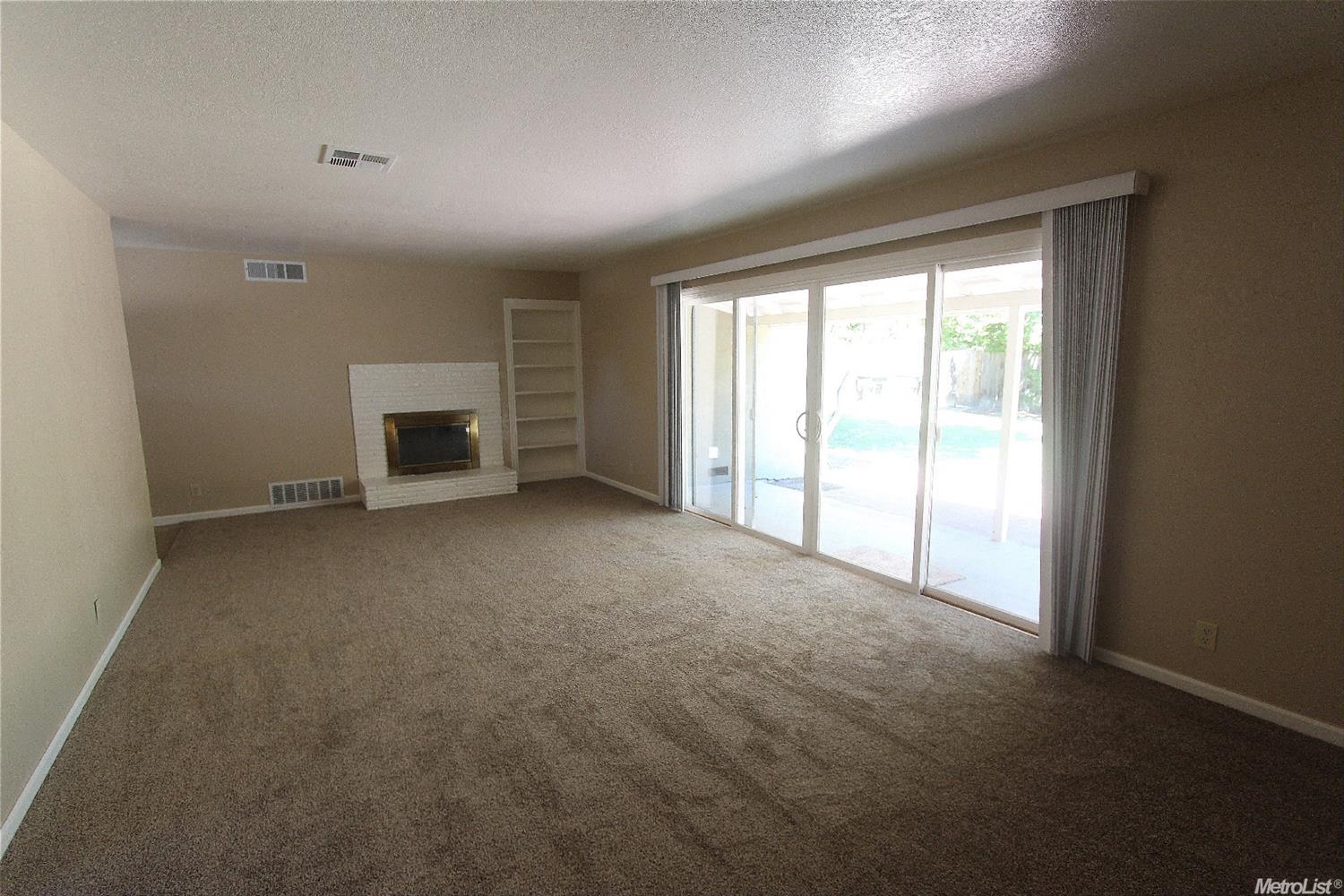 1217 Multnomah Dr, Modesto, CA 95350 photo 2