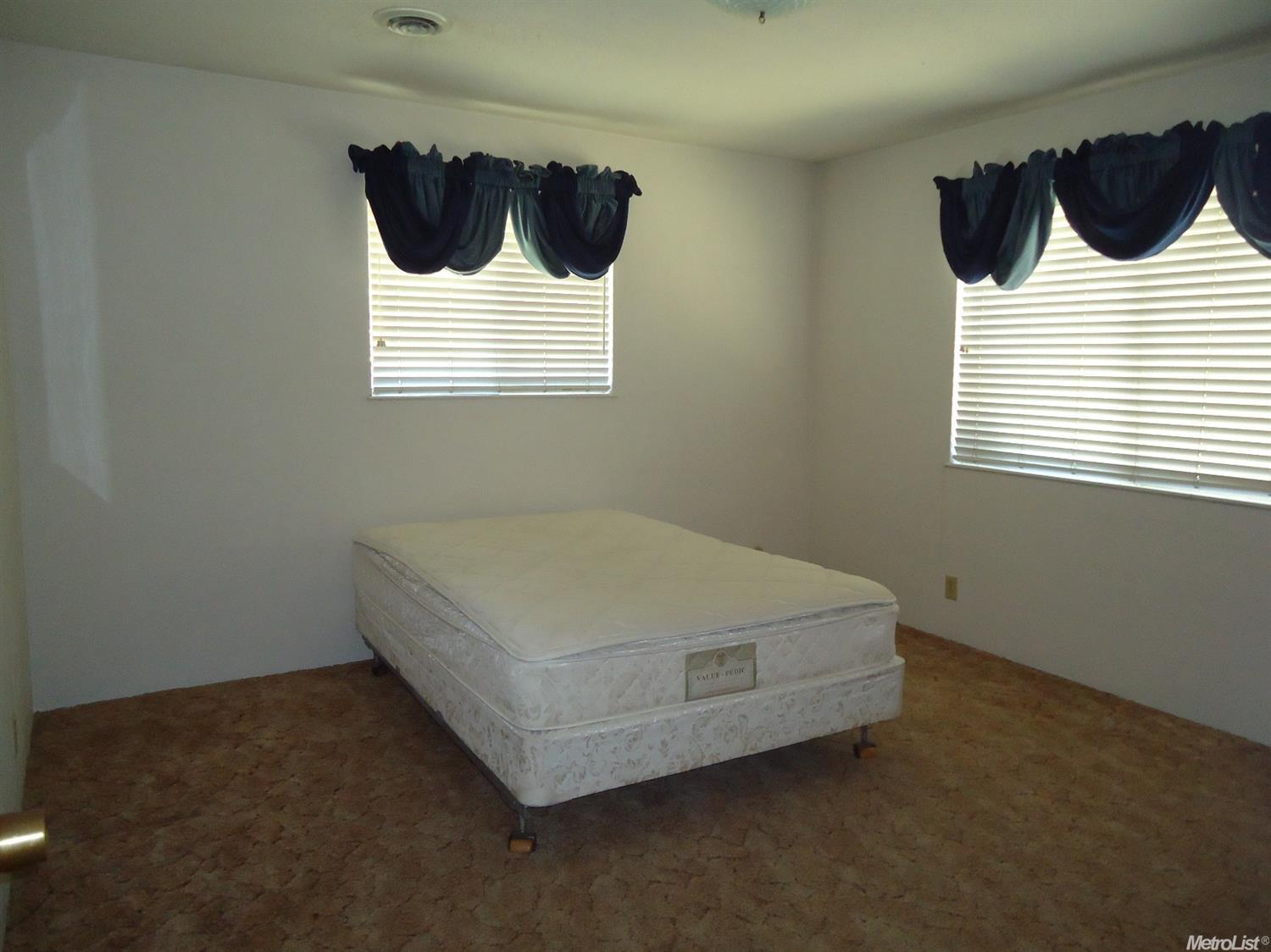 237 Oak Ave, Galt, CA 95632 photo 14