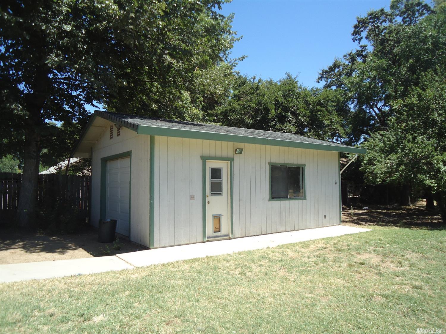237 Oak Ave, Galt, CA 95632 photo 5