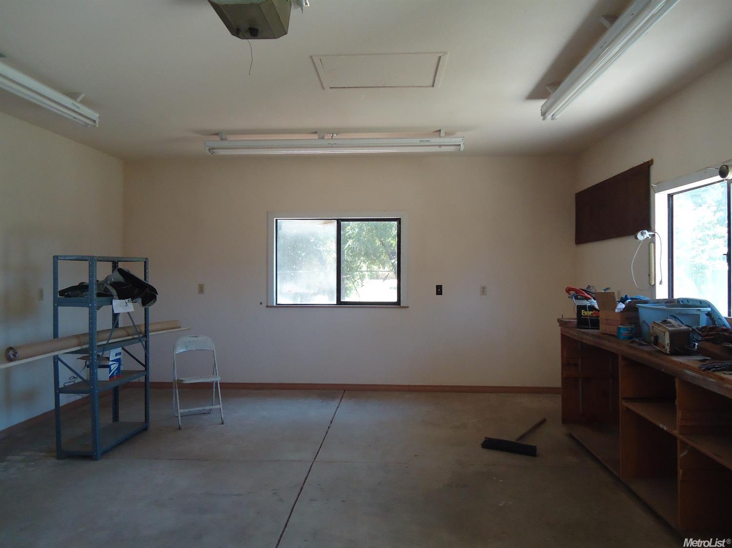 237 Oak Ave, Galt, CA 95632 photo 7