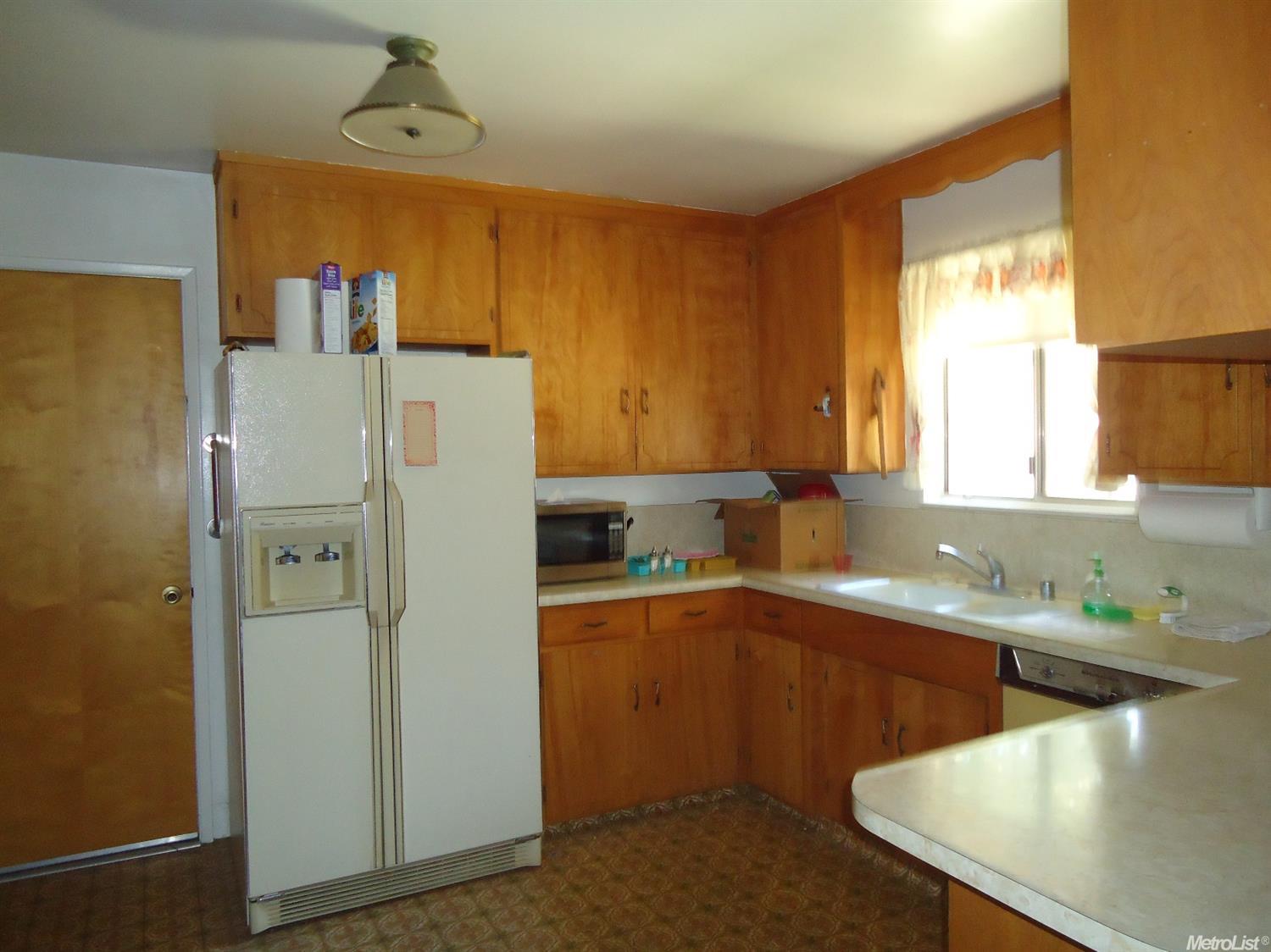 237 Oak Ave, Galt, CA 95632 photo 12