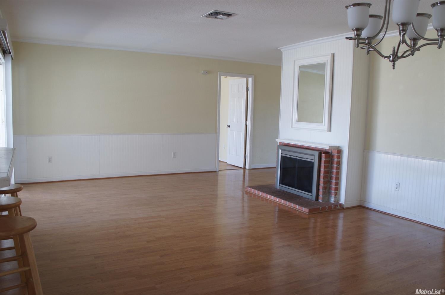 1395 Michelle Ave, Tracy, CA 95376 photo 8