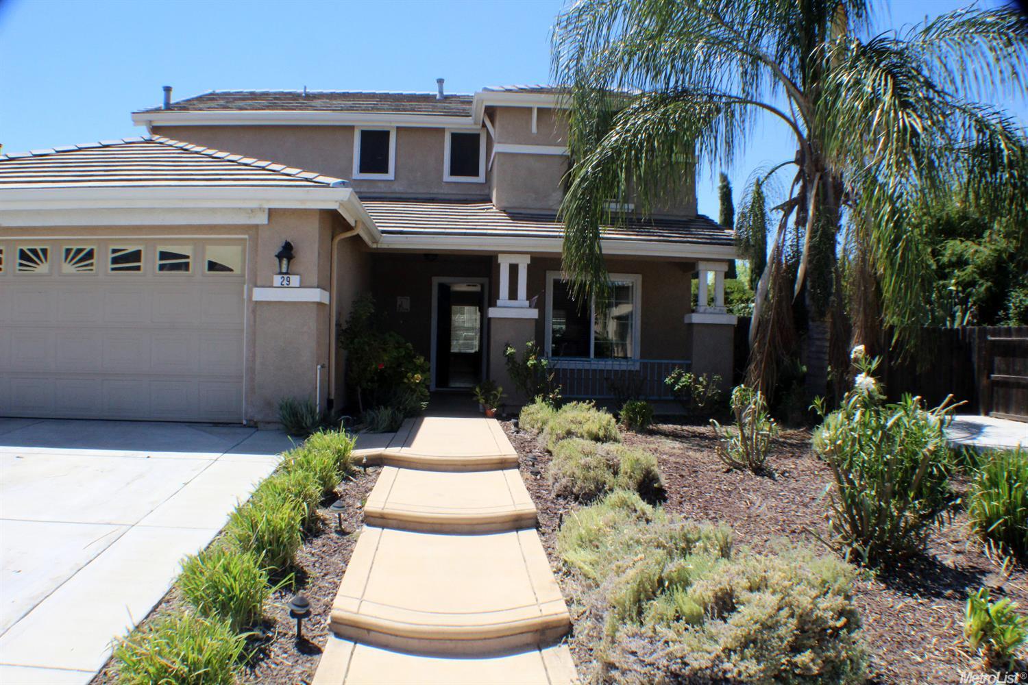 29 Walker Ranch Pkwy, Patterson, CA 95363 photo 2