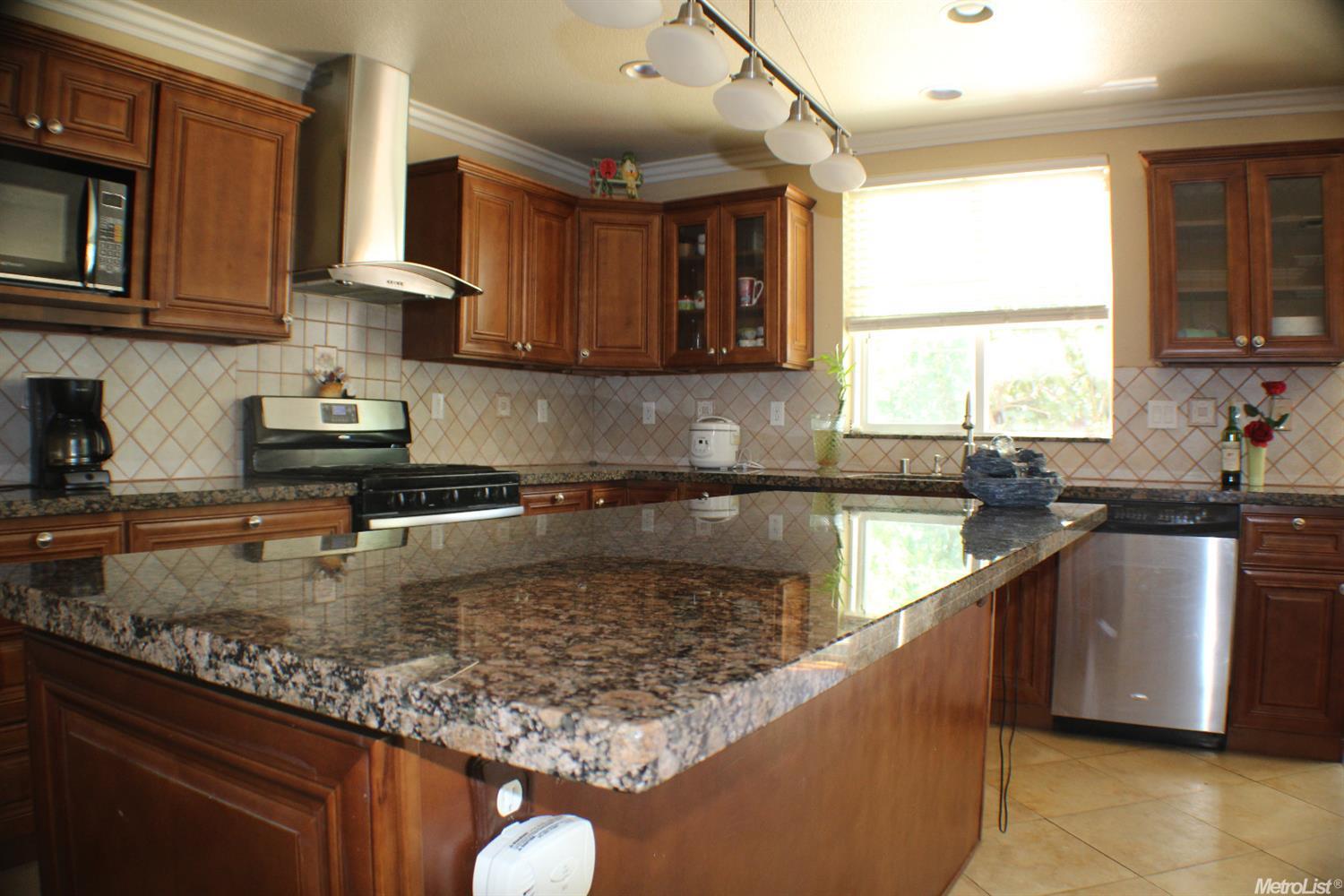 29 Walker Ranch Pkwy, Patterson, CA 95363 photo 4