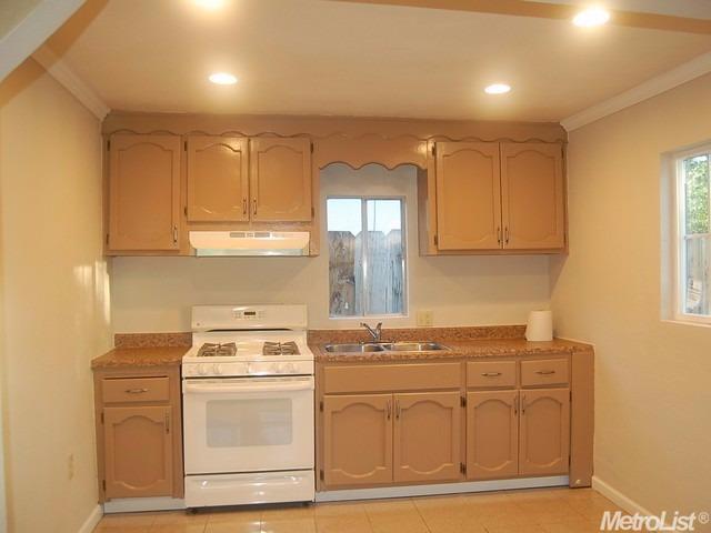618 Empire Ave, Modesto, CA 95354 photo 5