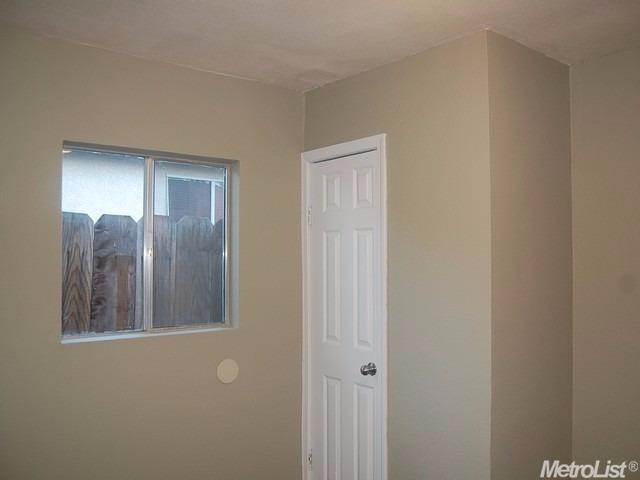 618 Empire Ave, Modesto, CA 95354 photo 10
