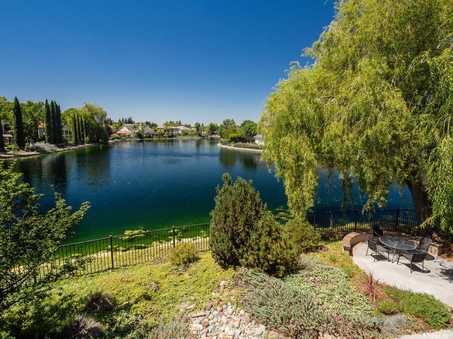 1807 Vela Pl, Davis, CA 95618 photo 5