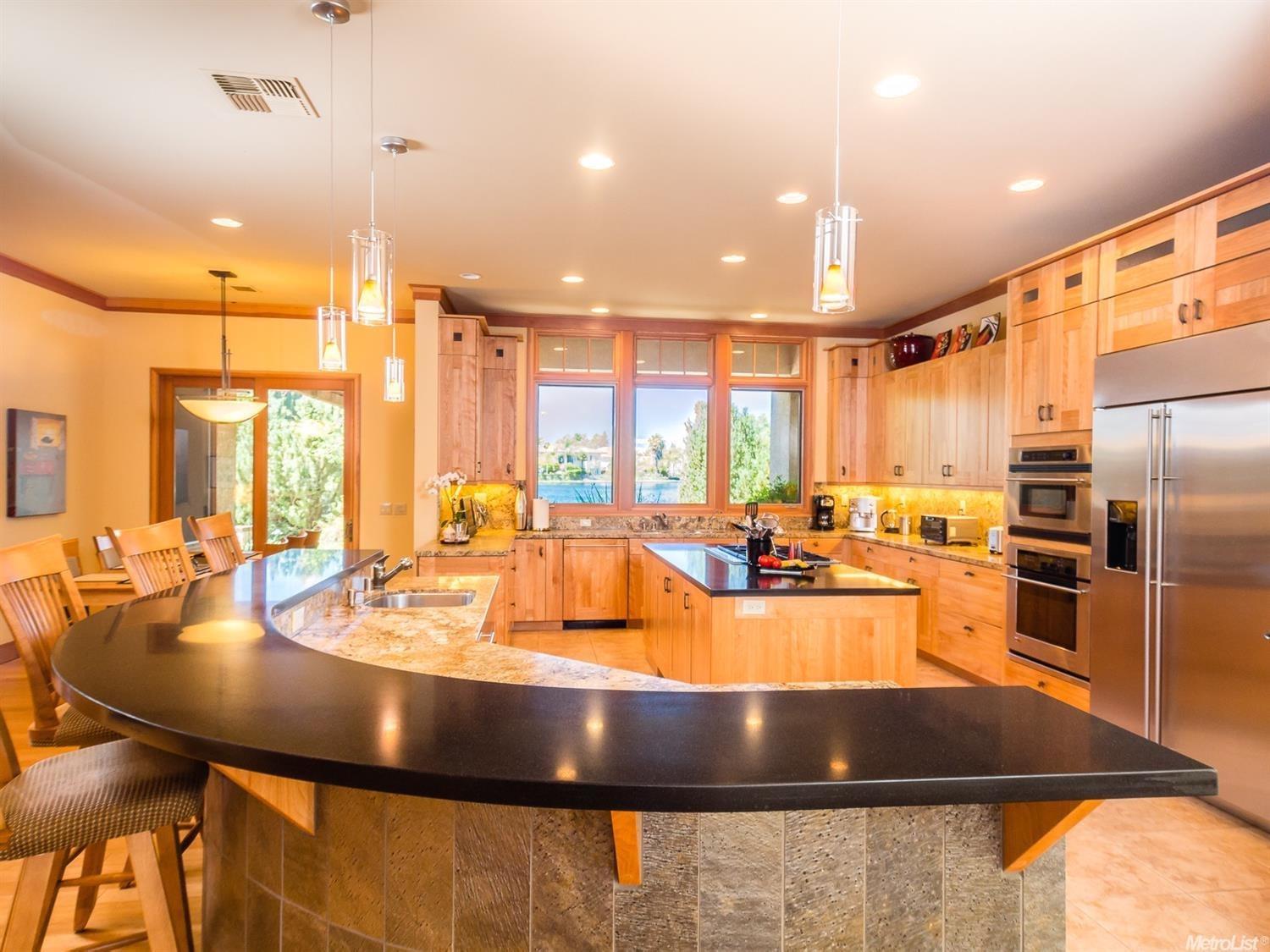 1807 Vela Pl, Davis, CA 95618 photo 12