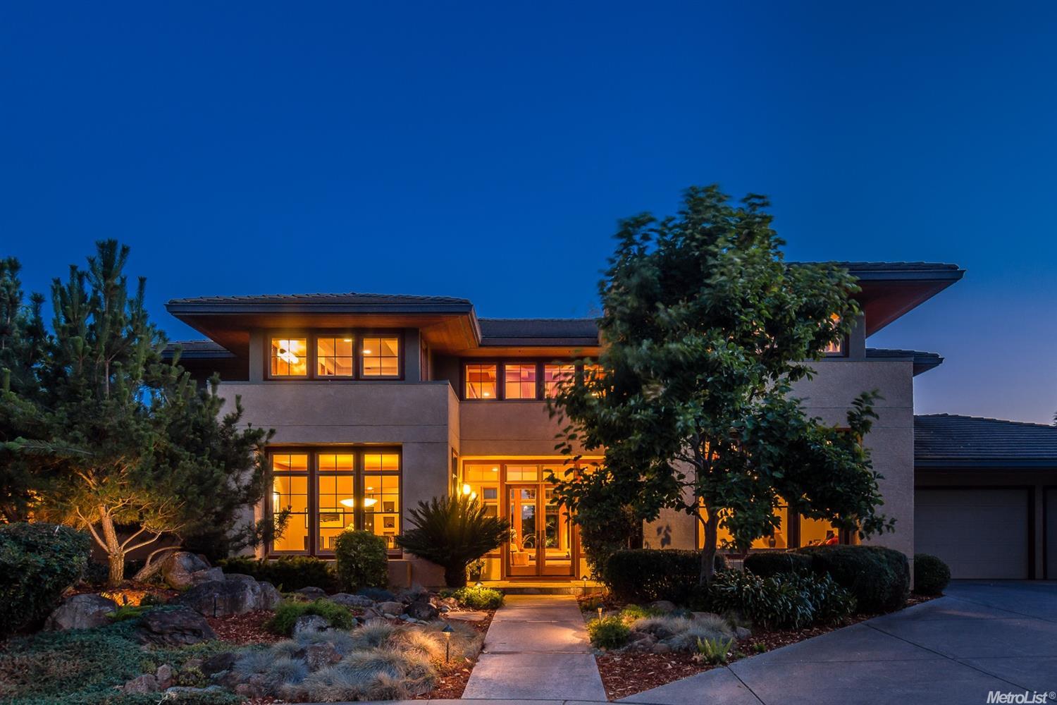 1807 Vela Pl, Davis, CA 95618 photo 2