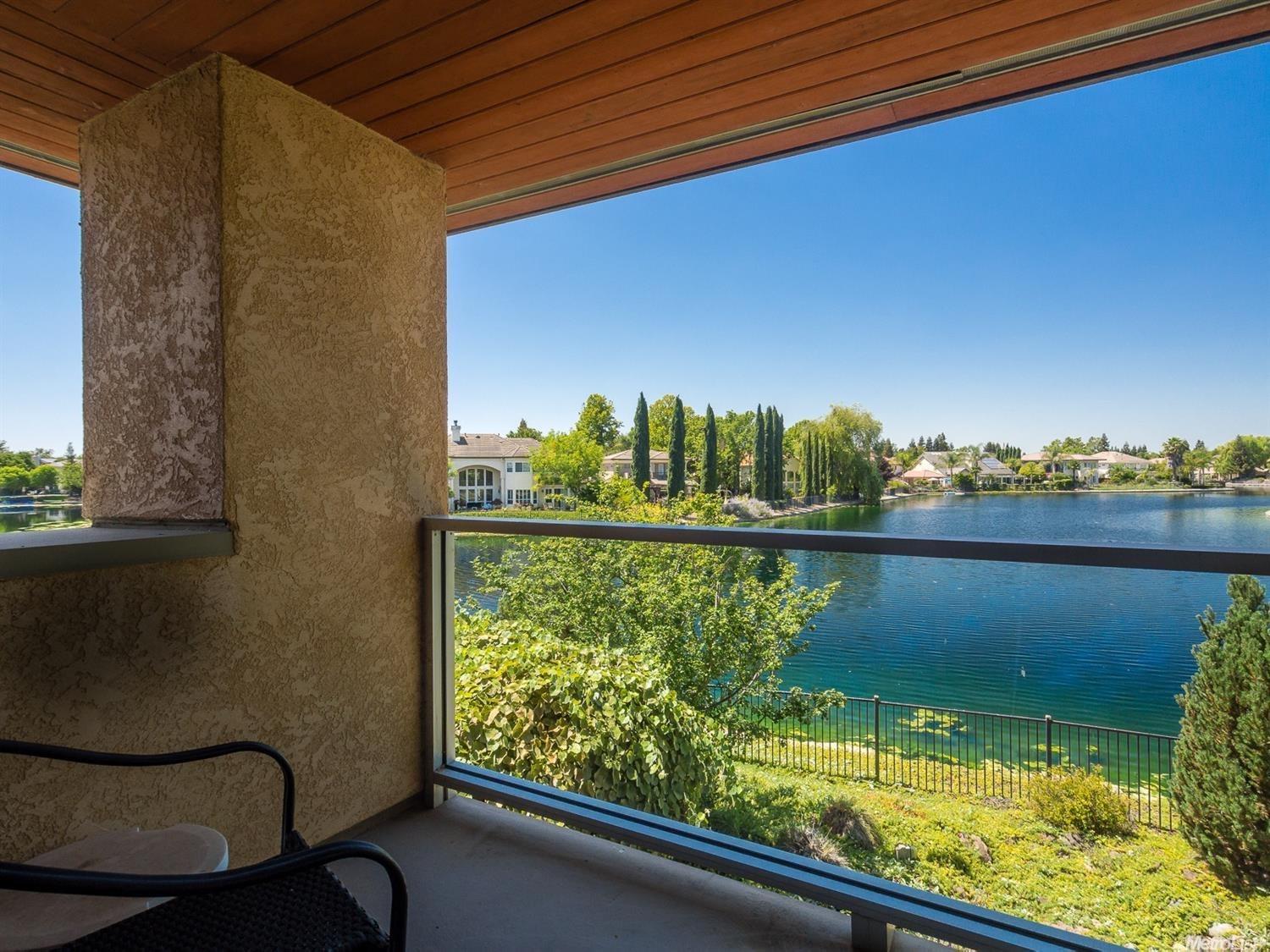1807 Vela Pl, Davis, CA 95618 photo 4
