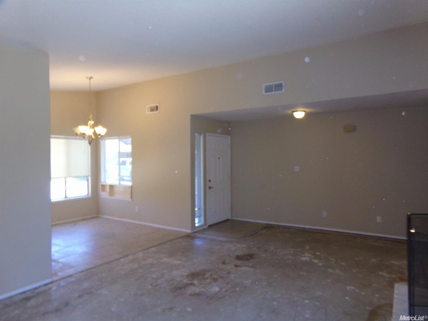 623 Brandywine Dr, Lodi, CA 95240 photo 4