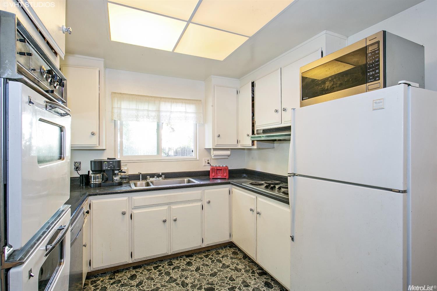 2306 Clemson Dr, Davis, CA 95618 photo 7