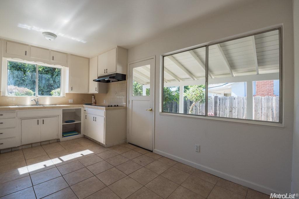 1013 Rose Ave, Modesto, CA 95355 photo 7