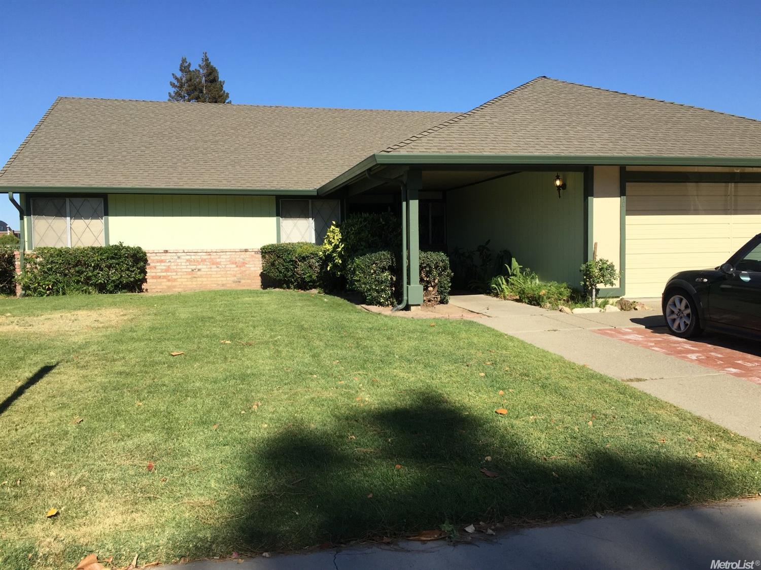 1010 Sonora Ave, Manteca, CA 95337 photo 1
