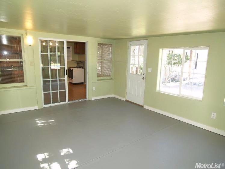 1215 E Fairmont Ave, Modesto, CA 95350 photo 17