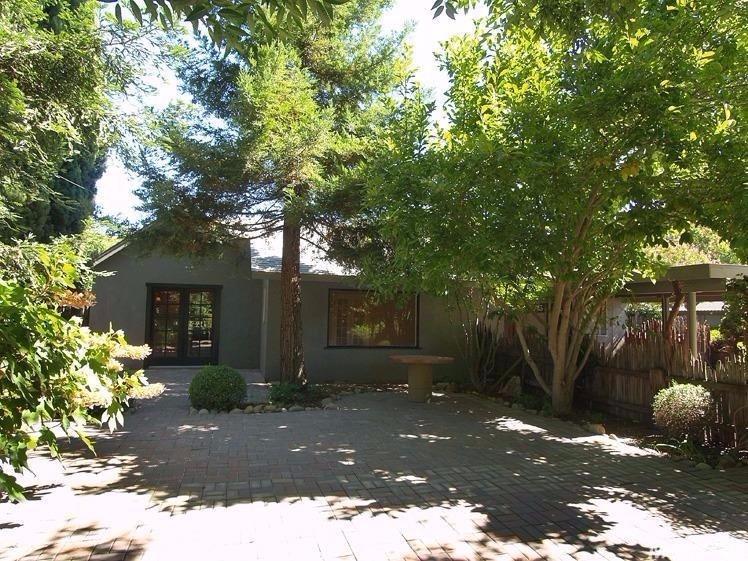 1215 E Fairmont Ave, Modesto, CA 95350 photo 1