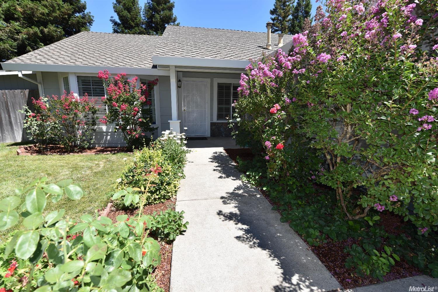 100 Ferrera Dr, Folsom, CA 95630 photo 3
