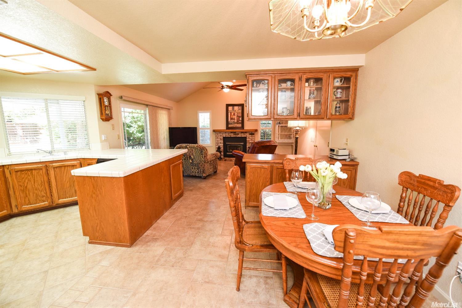 100 Ferrera Dr, Folsom, CA 95630 photo 7