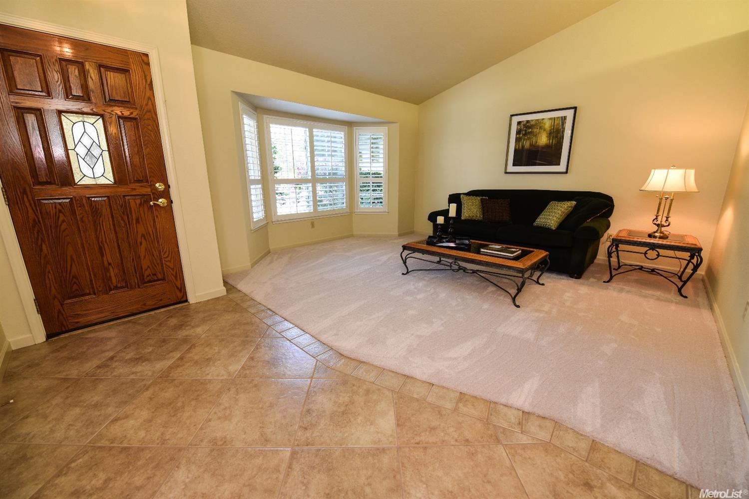 100 Ferrera Dr, Folsom, CA 95630 photo 4
