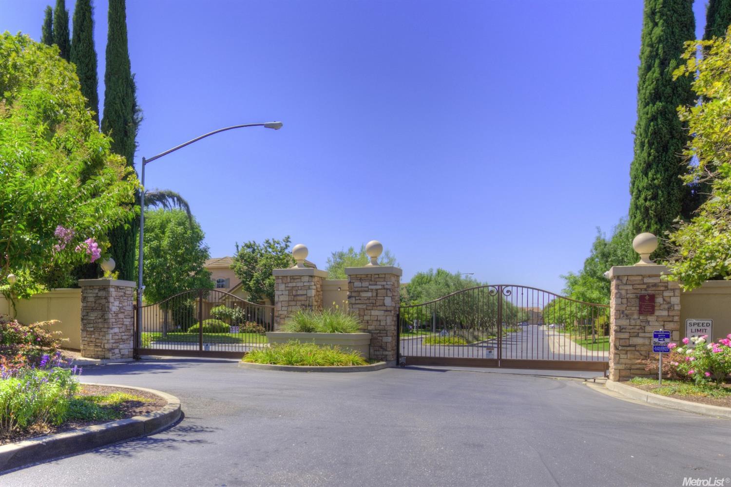1724 Avignon Ln, Modesto, CA 95356 photo 4