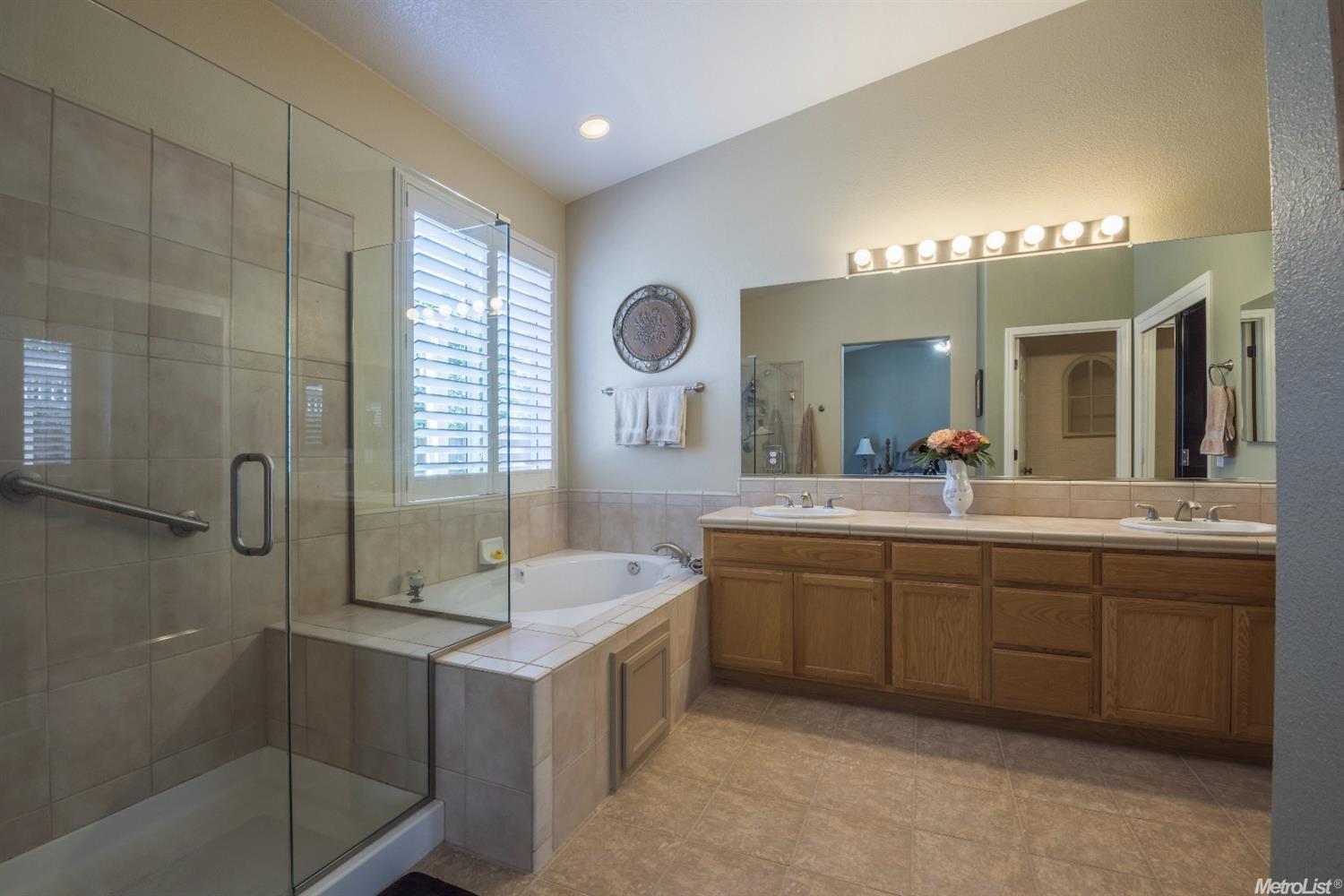 1724 Avignon Ln, Modesto, CA 95356 photo 21