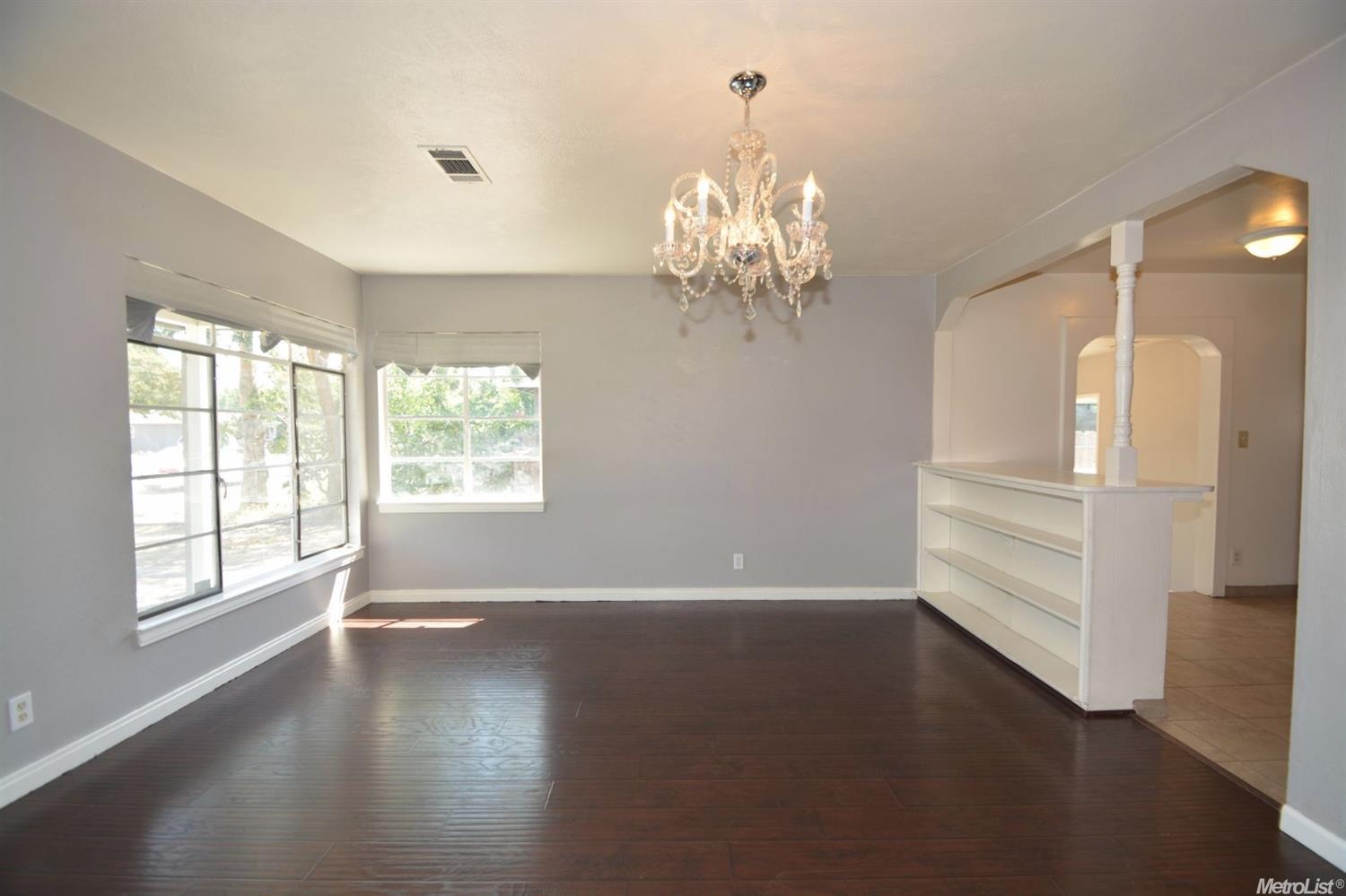 400 Emerson Ave, Modesto, CA 95350 photo 3