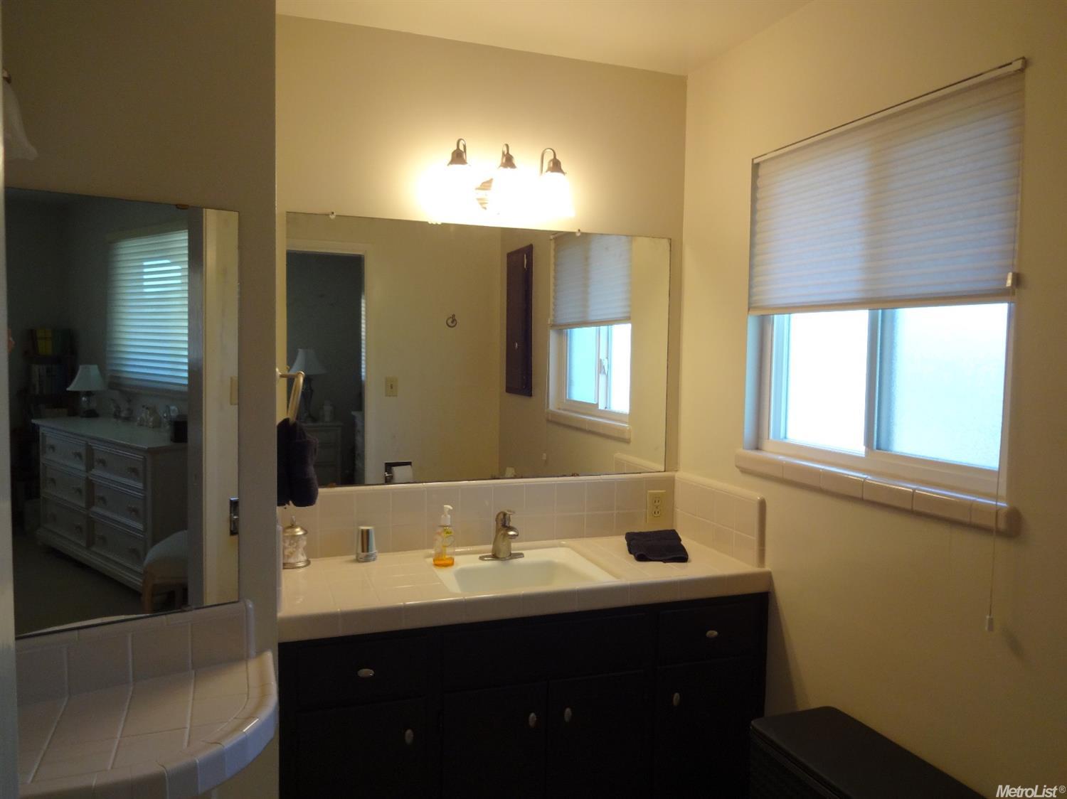 2116 Cabrillo Cir, Lodi, CA 95242 photo 11