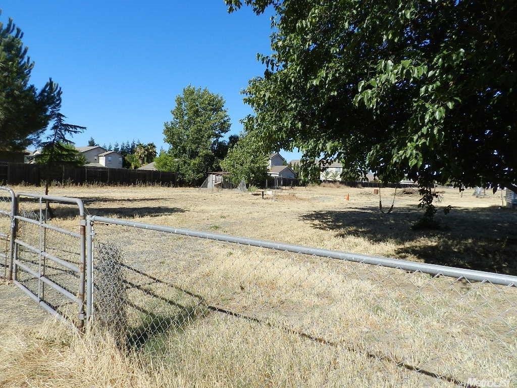 13477 Steiner Rd, Galt, CA 95632 photo 1