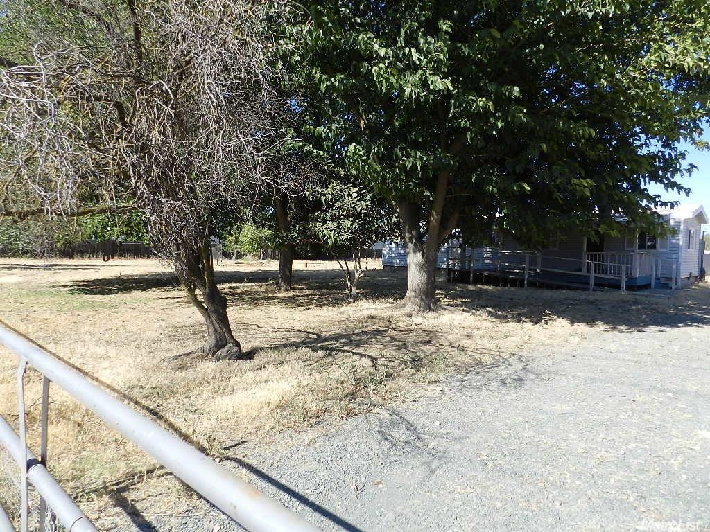13477 Steiner Rd, Galt, CA 95632 photo 2