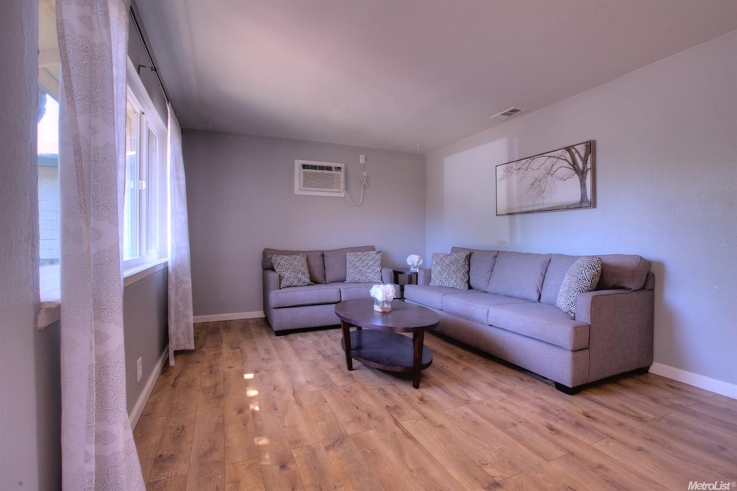 417 Elm Ave, Manteca, CA 95336 photo 3