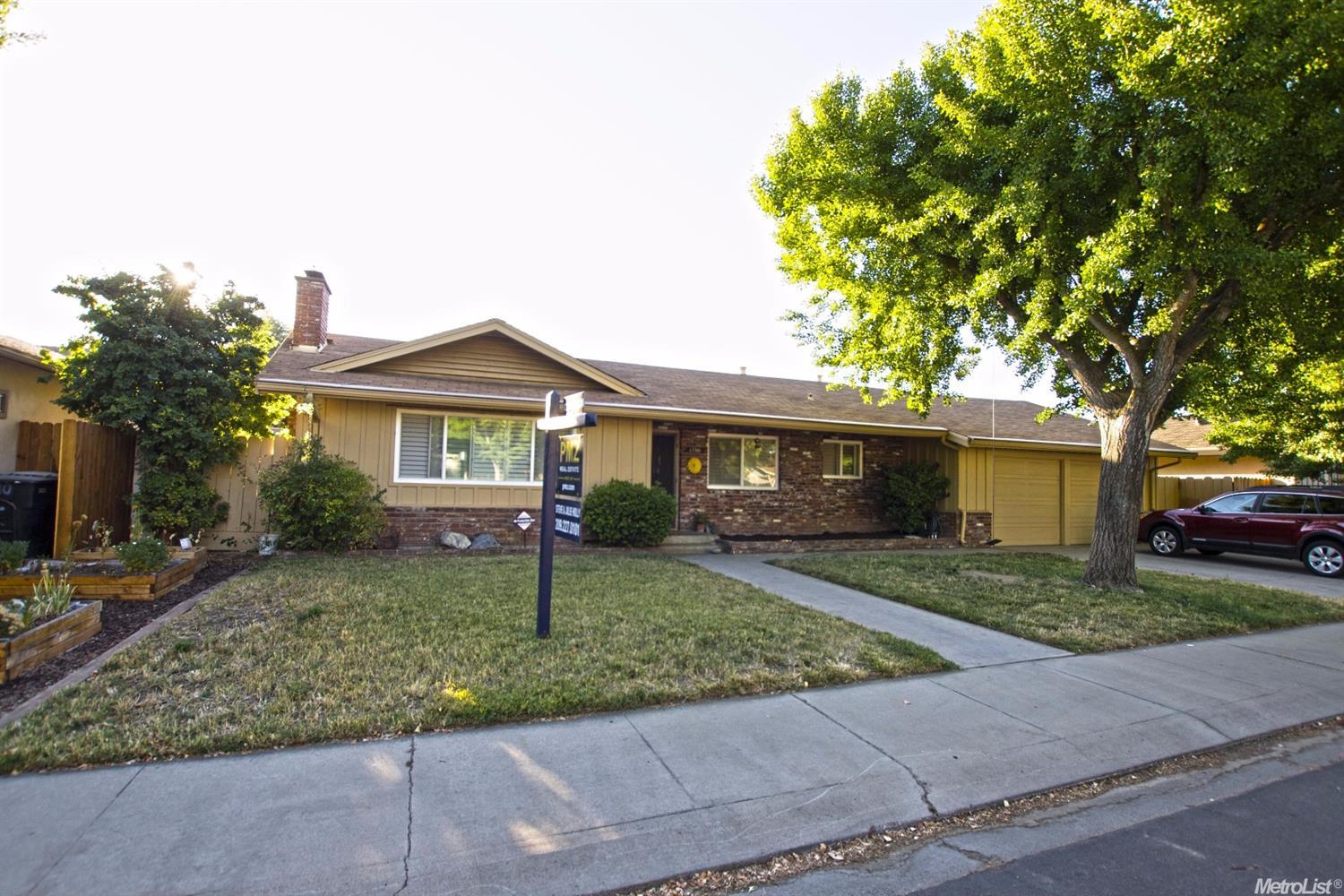 1706 Springwood Dr, Modesto, CA 95350 photo 16