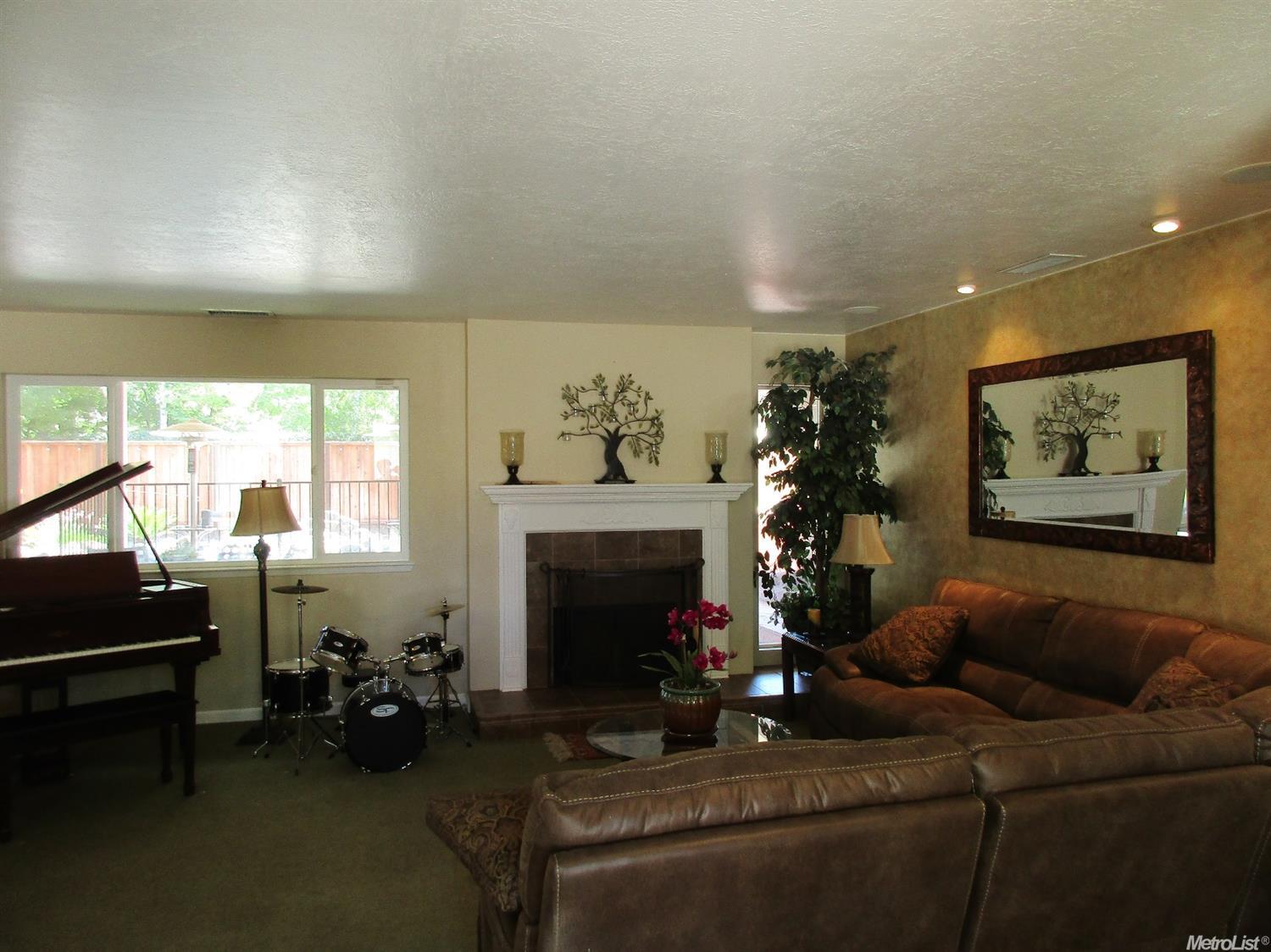 412 Greenwich Ln, Modesto, CA 95350 photo 10