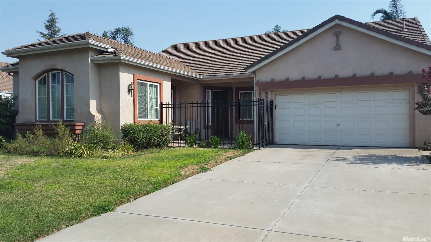 2312 Bangs Ave, Modesto, CA 95356 photo 1