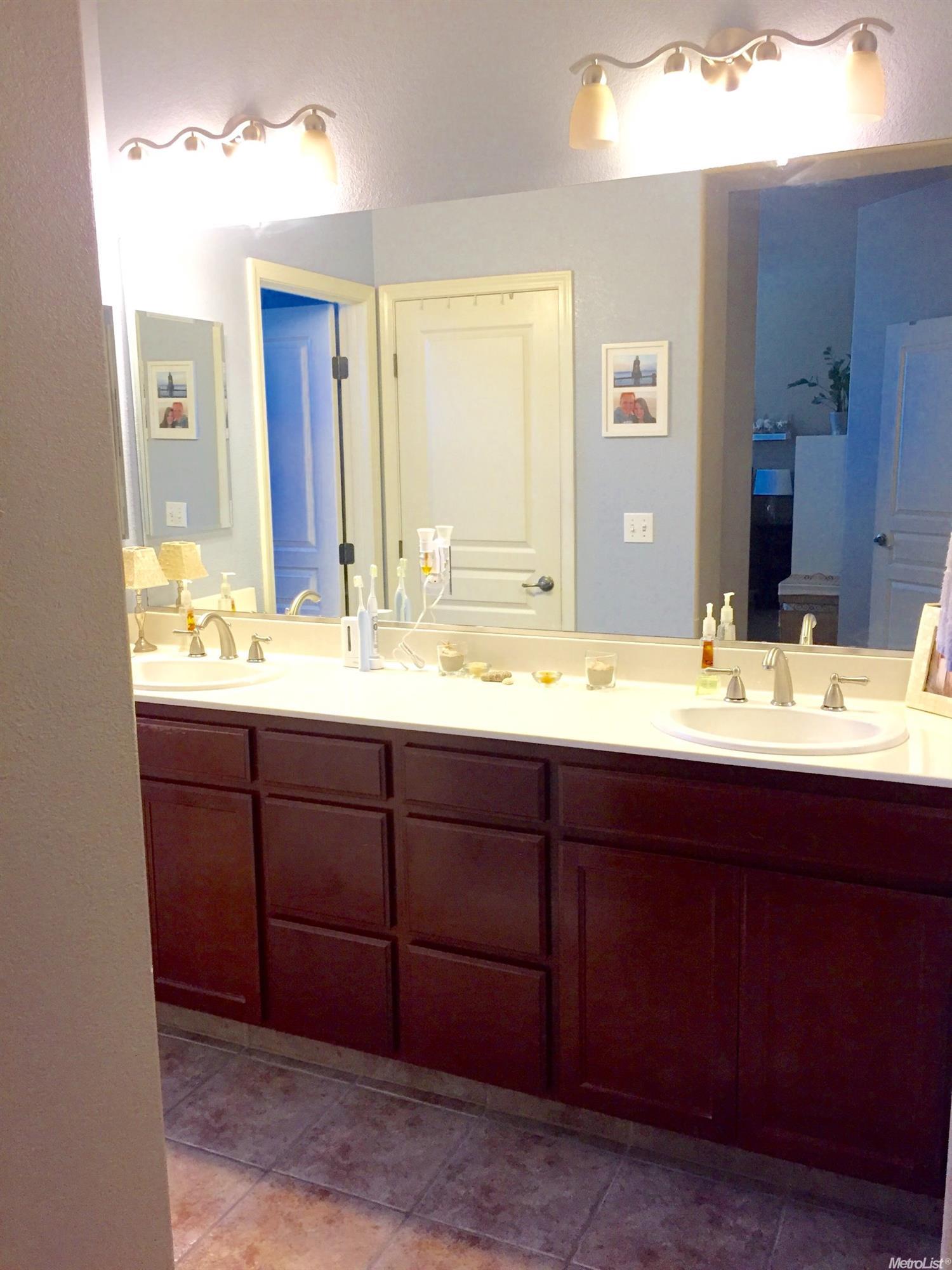 1742 Savory Dr, Manteca, CA 95337 photo 12