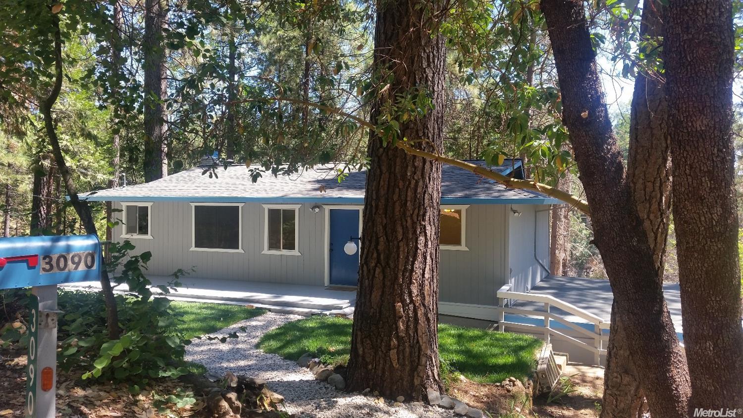 3090 Rolling Hills Dr, Georgetown, CA 95634 photo 1